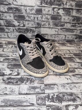 Used Men SZ 10.5 Air Jordan 1 Retro OG Low Black Cement with Elephant Print
